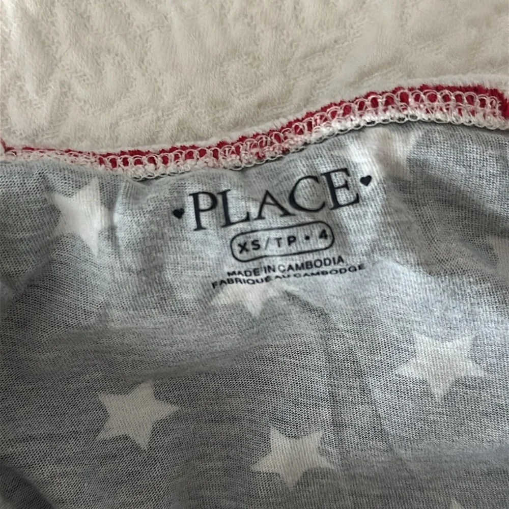 The children’s place girls star top XS 4
